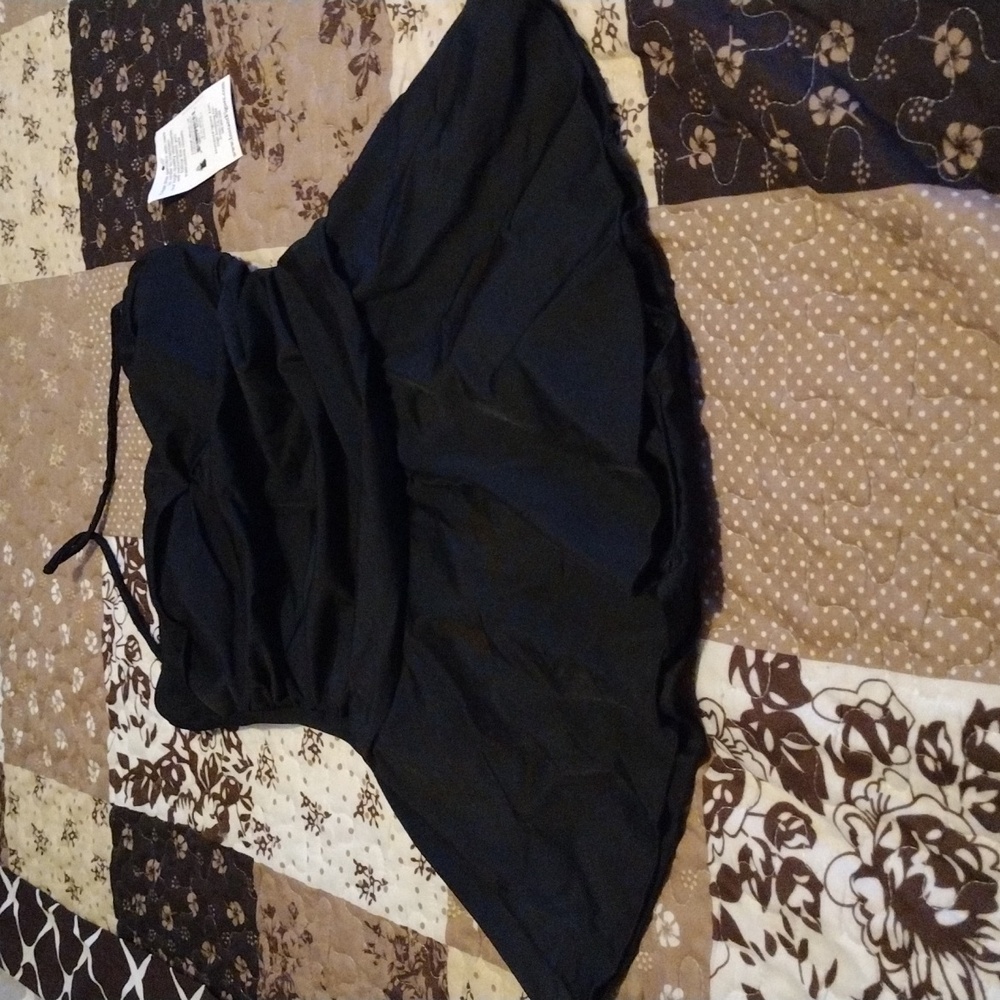 Instant Figure Compression Swimsuit - Picture 7 of 14